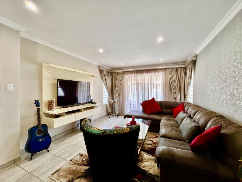 3 Bedroom Property for Sale in Ngwenya River Estate North West